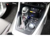 MTモード付。発進時やシフトチェンジ時もストレスなくマニュアル運転を楽しめます♪