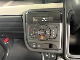 オートエアコンで車内でも快適に過ごすことができます。