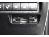 ETC機能に加え、渋滞回避支援や安全運転支援のサービスが受けられるETC2.0を装備!