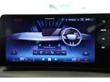 クルマの頭脳ともいえる、管理システム、iDrive。ナビだけではなく、オーディオ操作や車両情報の表示などをコントロールできます。便利さと安全性の向上にも繋がっています。
