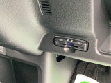 【パワーテールゲート】(予約クローズ機能付)電動でテールゲートを開閉可能☆荷物を置いて車から離れると自動で閉扉する機能も付いており大変便利です。