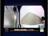 フロント・サイド・リヤカメラ搭載!運転席から見にくい場所をカメラ映像でサポートします。