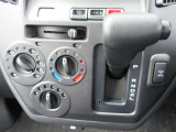 『安心』にトコトンこだわったオリックス認定中古車がオープン以来好評をいただいております!しっかりメンテナンスされたリース・レンタカーアップ車をさらに第三者機関で検査し、修復暦の無い車両だけを厳選!!