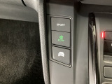★ECONスイッチ★ エコドライブを加速しよう!スイッチをONにすると、運転の仕方によるロスを抑え込み燃費をよくするようクルマが頑張ります(*^ー^*)燃費向上にチャレンジ♪