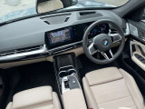 時を経ても深い魅力を放ち続けるBMW。より快適にお乗り頂くために、3つのサポートプログラムをご用意しております。※認定中古車保証は登録日より最長4年間まで延長が可能です。