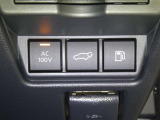 【電源コンセント】非常時やキャンプなどに役立つAC100V/100Wコンセント付きです。