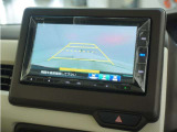 ◆バックカメラ◆リバースにするだけで映ります、後方の安全確認や、狭い駐車場での車庫入れ、雨の日や夜間など視界の悪い時に便利です!安全にバックする為には欠かせない装備です。