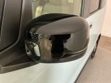 車が大好きなスタッフが心をこめて接客いたします。お客様一人一人のお車に対する思いや気持ちをうかがい、充実した時間が過ごせるよう努めます。