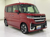 前進時用には歩行者・自転車・自動二輪車も検知する衝突被害軽減ブレーキ「デュアルセンサーブレーキサポートII」、更に「低速時ブレーキサポート」を前進・後退時用に装備!