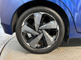 タイヤサイズは205/50R17です♪