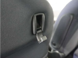 ◆フック◆ちょっとした買い物の袋を吊り下げたり、ゴミ袋を吊り下げられるコンビニフックがあり車内を転がらず便利です!