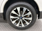 サービス工場完備。車検・メンテもお任せください!