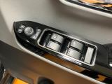 電動格納ミラー、パワーウインドウ
