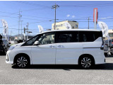 インテリジェント LI(車線逸脱防止支援システム)+LDW(車線逸脱警報)警告音とともにブレーキを制御し、クルマを車線内に戻すようドライバーのステアリング操作をアシストします!
