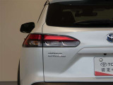 カローラの名前の由来は、ラテン語で『花の冠』という意味です。『人目をひく、美しいスタイルのハイ・コンパクトカー』をイメージして名づけられました♪