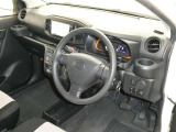 見通しのよいすっきりとした視界で、誰でも運転しやすいです。運転のしやすさは疲れにくさにも繋がりますよ♪