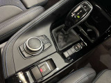 I-driveコントローラーでモニター部分を操作します。直感的に使用することが可能です。