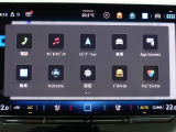 Apple CarPlayやAndroid Autoなどを経由して、ナビや音楽、メッセージアプリを車内で快適に利用できます