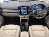 XC40 リチャージ プラグイン ハイブリッド T5 インスクリプション 