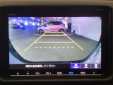 バックモニター付きで、車庫入れやバック時の後方確認をサポート。