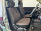 車を運転する際には運転席の存在は欠かせません。しっかりチェックしたいポイントですね。