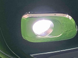 悪天候時に視界確保するLEDフォグランプが標準装備 !(^^)!