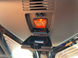 BMWを熟知したメカニックによる100項目の点検・整備を行います。不具合箇所、交換時期に達している部品に関しましては、全て当社負担で交換してからのご納車となります。