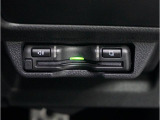 ETC2.0は料金支払い機能のほかに、高速道路上の渋滞・規制情報や災害情報などの運転支援情報を得ることができるようになりました。
