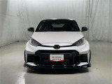 GRヤリスは、トヨタのモータースポーツ部門「TOYOTA GAZOO Racing(TGR)」によって開発されたスポーツカーです。