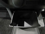 小物が入るボックスです 実際使っていただくとその便利さが伝わると思います。