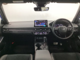 【前方視界】開放的な前方視界!運転がしやすく疲れにくいです♪窓が大きく、見通しがとっても良いおクルマですよ♪