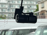 前方・後方の映像を高画質で記録し、事故やあおり運転など万が一の際の状況確認に役立ちます。車両との高い適合性と純正ならではの安心品質で、毎日のドライブをしっかりサポートします!
