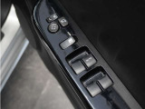 ◆パワーウィンドウスイッチ◆運転席から全席の窓の開閉操作を行うことが出来いつでも換気ができます!