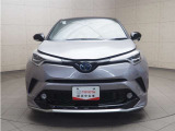 安心の納車前整備!エンジンオイル、オイルフィルター、ワイパーゴム、交換致します。 詳しくはスタッフまで、お問い合わせ下さい。