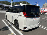 低燃費で環境にもやさしいハイブリッド車です。トヨタ専用診断機器でハイブリッドシステムを綿密に点検してあります!