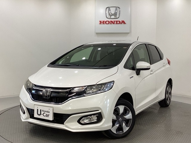 フィット 1.5 ハイブリッド L ホンダセンシング 4WD 