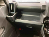 納車前にはプロのメカニックが、各部の点検を行います。ディーラーにしか出来ない品質、そしてサービスできっと満足していただけると思います!