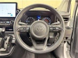 ステアリングスイッチ搭載!手を離さずに手元のスイッチでさまざまな操作が可能。運転中、視線をそらさなくても操作ができて安全です!