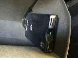 ETC車載機が収納されています。
