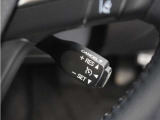 ◆クルーズコントロール◆ステアリングの右側には高速道路で威力を発揮するオートクルーズの操作スイッチががついています。手元で操作ができるので、安全に運転できます!