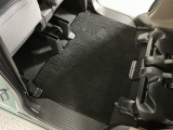 車が大好きなスタッフが心をこめて接客いたします。お客様一人一人のお車に対する思いや気持ちをうかがい、充実した時間が過ごせるよう努めます。