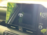 【10.5インチ ディスプレイオーディオ】大画面のディスプレイはAppleCarPlayやAndroidAutoが利用可能。大きな画面でスマホナビアプリ等が利用いただけます♪