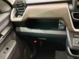納車前にはプロのメカニックが、各部の点検を行います。ディーラーにしか出来ない品質、そしてサービスできっと満足していただけると思います!