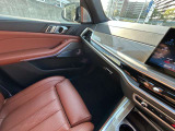 国道246号線沿い、南町田グランベリーパーク駅すぐ。BMW Premium Selection 東名横浜/〒194-0004 東京都町田市鶴間5-18-1