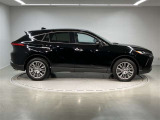 ウエインズトヨタ神奈川の営業時間は、午前9時45分から午後6時まで【定休日】毎週火曜日※不定期の月曜定休日もございます。サービス受付は10時から17時になります。
