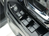 ◆パワーウィンドウスイッチ◆運転席から全席の窓の開閉操作を行うことが出来いつでも換気ができます!