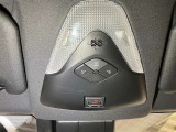 急な体調不良時も、ヘルプネットボタンを押すだけでヘルプネットセンターのオペレーターに繋がります。なお無償でのご利用期間は限定されています。サービスの詳細は販売店スタッフまでお尋ねください。