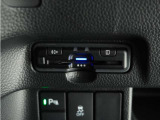 ◆ETC◆有料道路を利用する際にスムースに通過でき、わずらわしい料金支払いから開放されます!今や無いと不便に感じるほど必需品の装備ですね♪