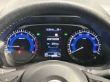 【メーター】メーター内のカラーディスプレイには運転をサポートするさまざまな情報を表示!