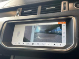リアビューカメラ装備!後退時の後方確認も楽で安心して駐車していただけます。フロント・バックソナーも内蔵されており障害物を検知し知らせます。
